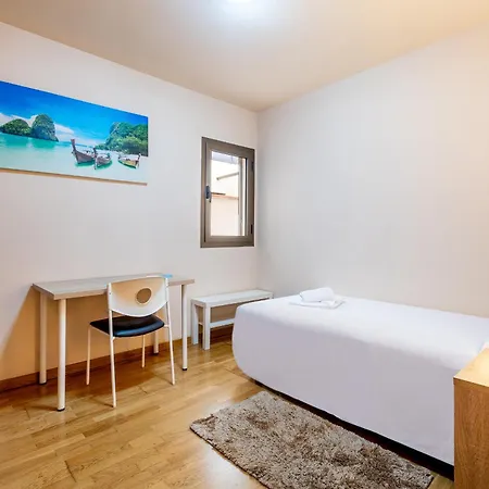 Luminoso Piso En By Apartman La Laguna
