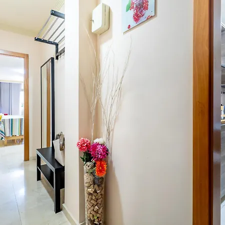 Apartman Luminoso Piso En By